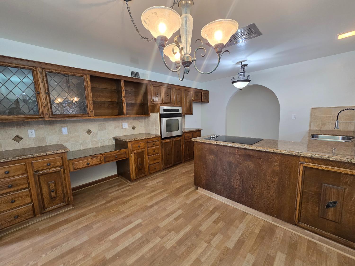 5064 N Wishon Ave #A, Fresno, CA 93704
