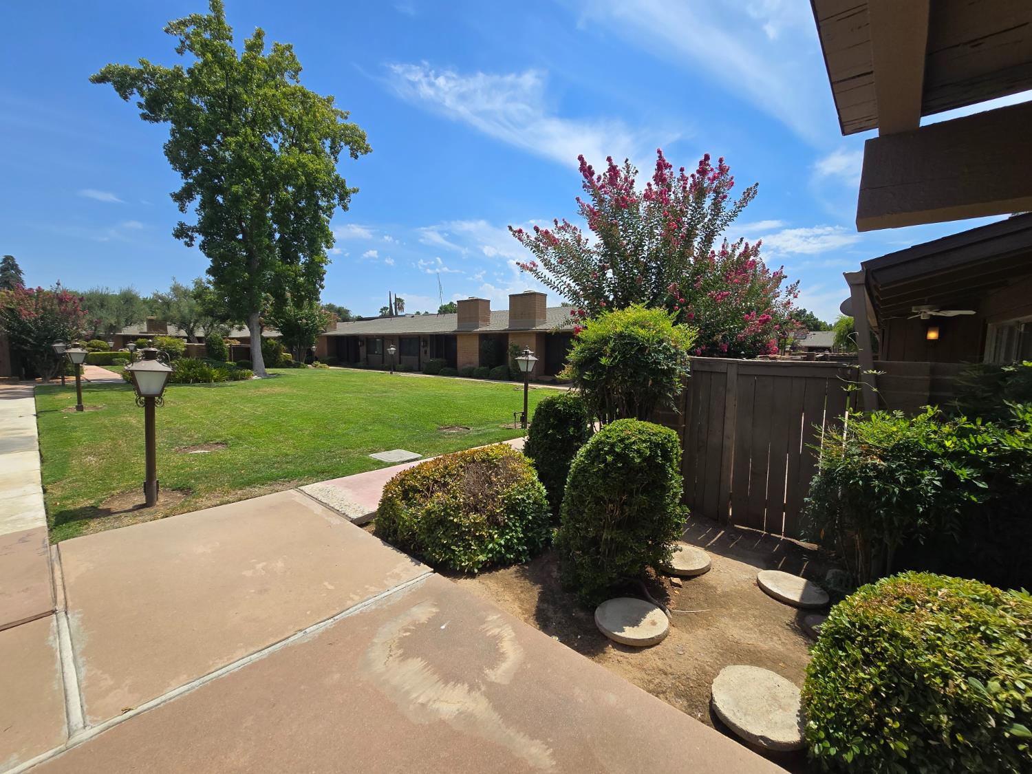 5064 N Wishon Ave #A, Fresno, CA 93704
