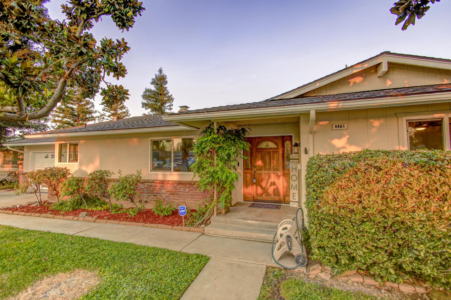 6461 N Anna St, Fresno, CA 93710