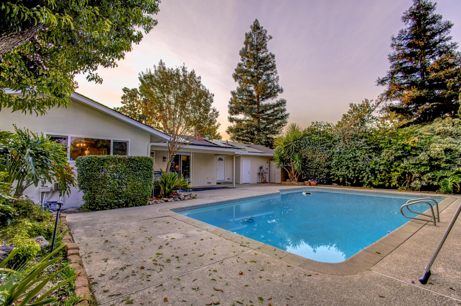 6461 N Anna St, Fresno, CA 93710