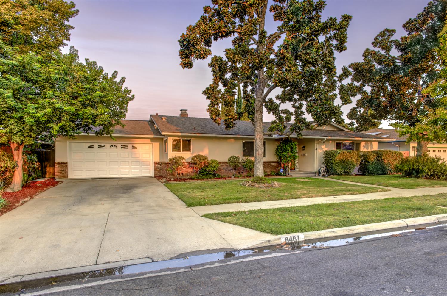 6461 N Anna St, Fresno, CA 93710