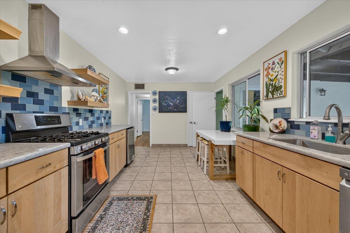 226 W Gettysburg, Fresno, CA 93705