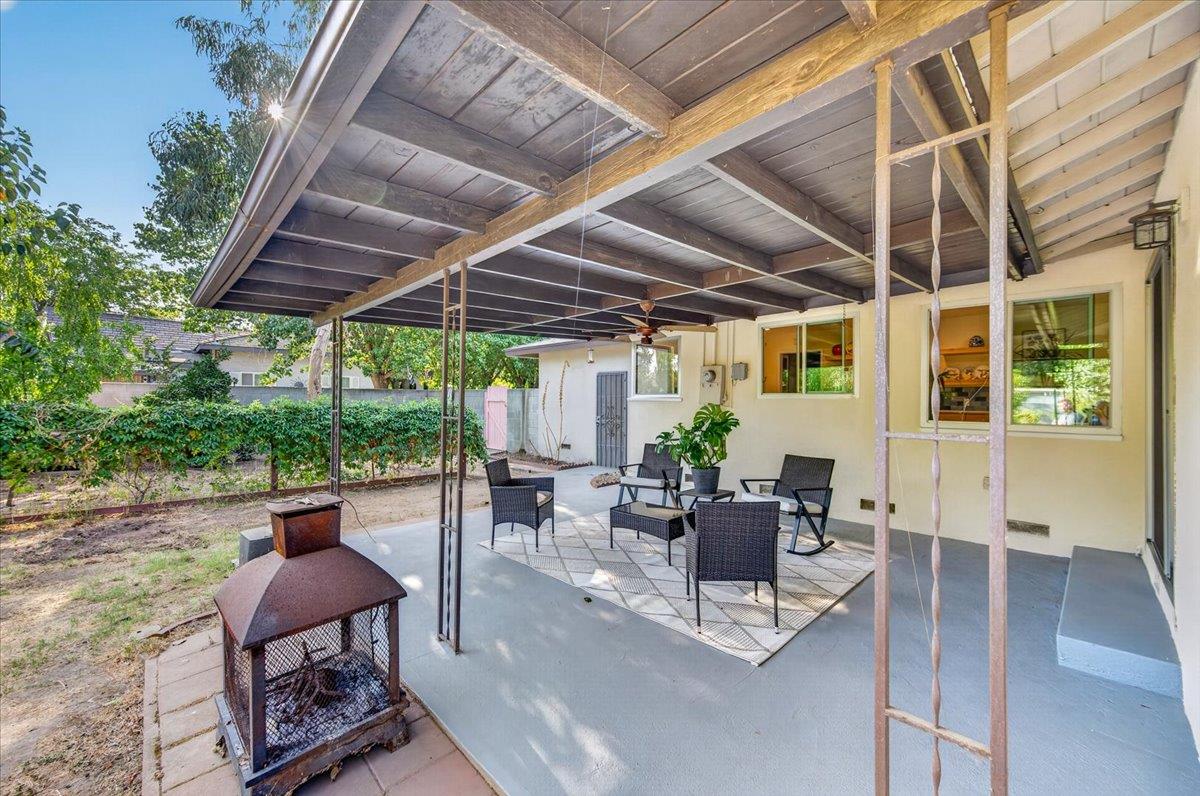 226 W Gettysburg, Fresno, CA 93705