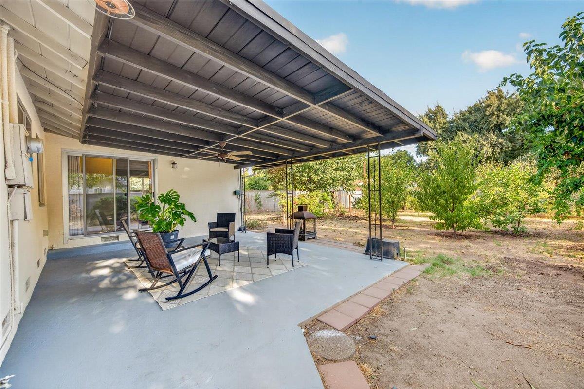 226 W Gettysburg, Fresno, CA 93705