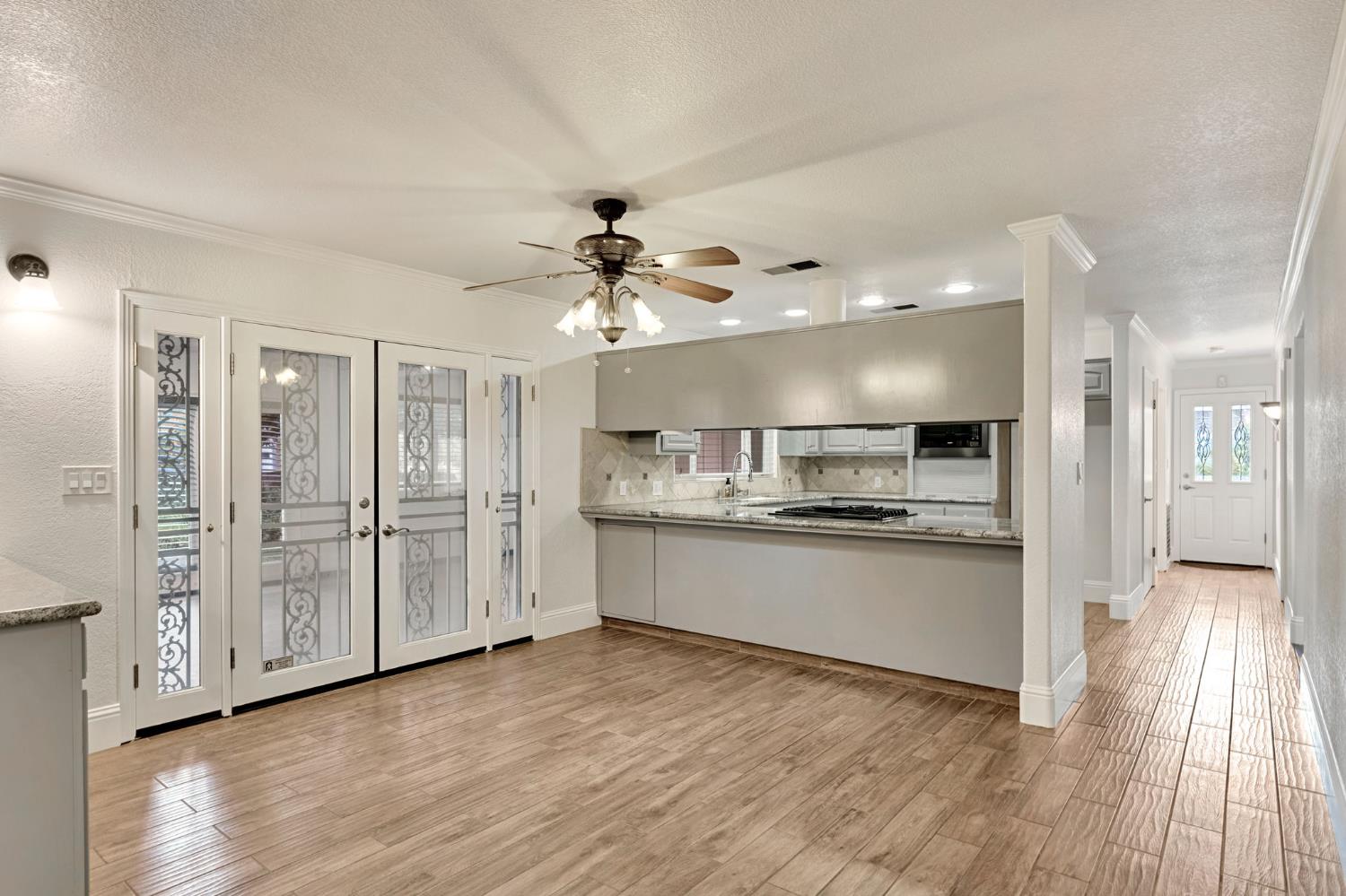 1162 S Fowler Ave, Fresno, CA 93727