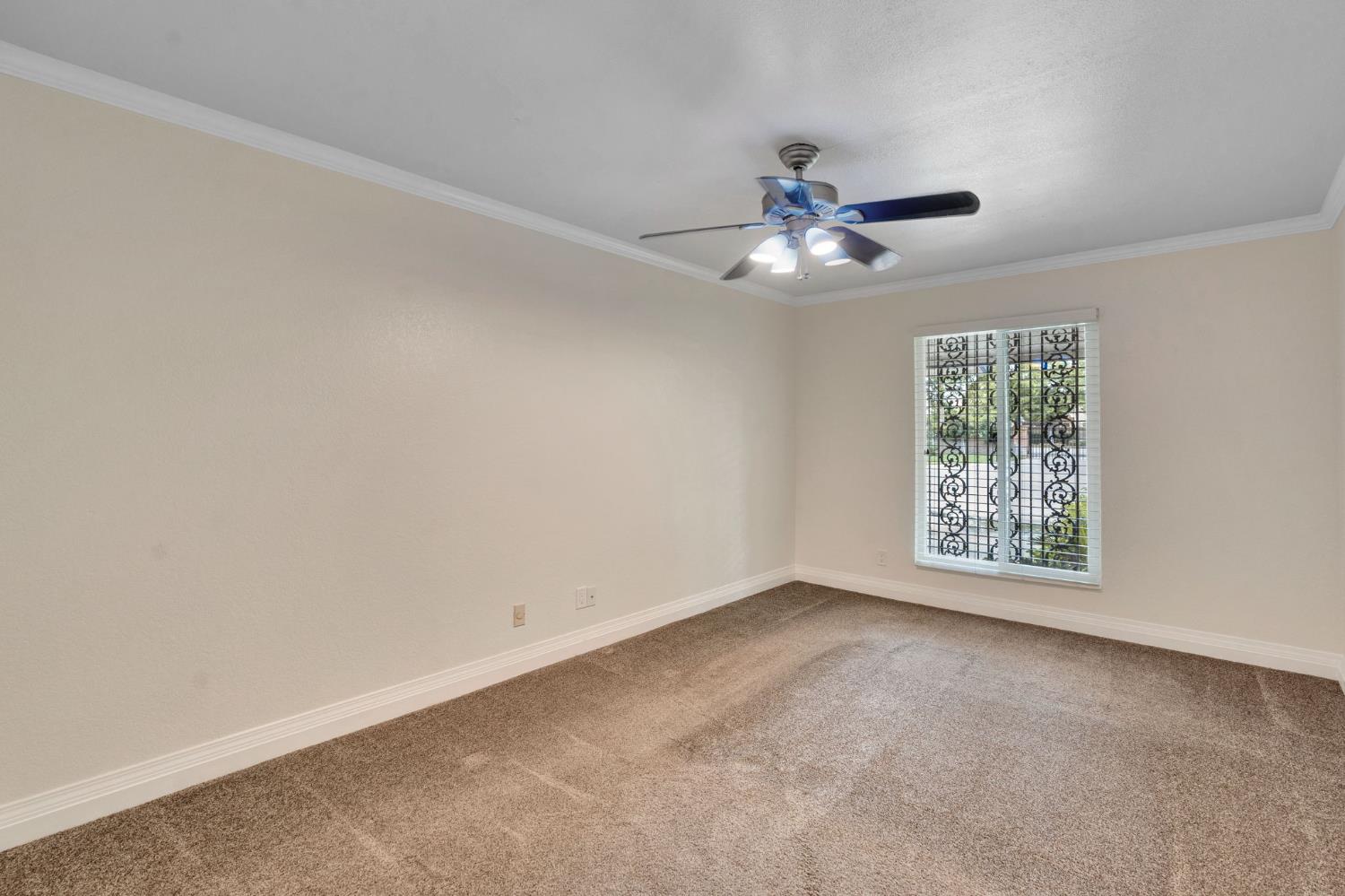 1162 S Fowler Ave, Fresno, CA 93727