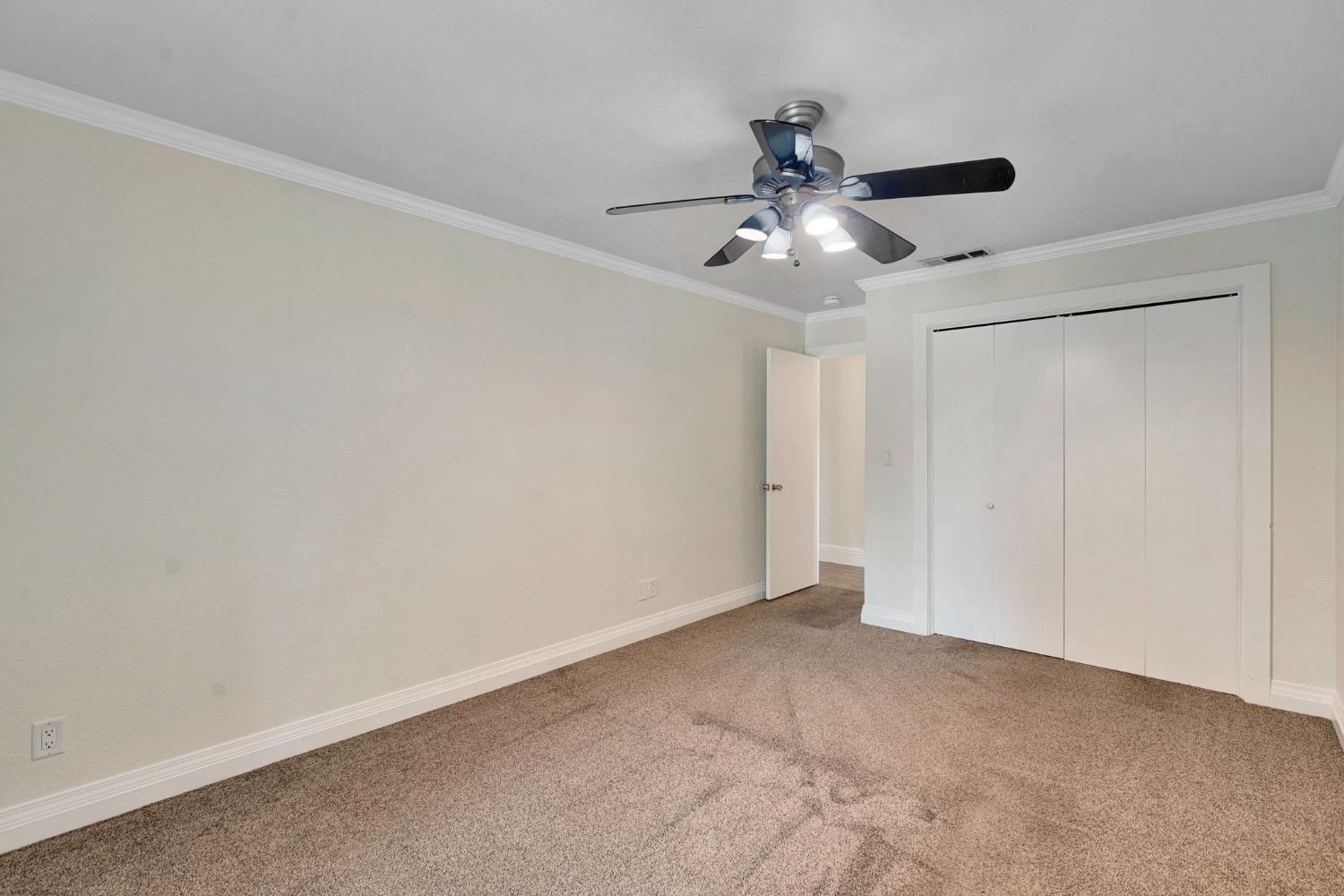 1162 S Fowler Ave, Fresno, CA 93727