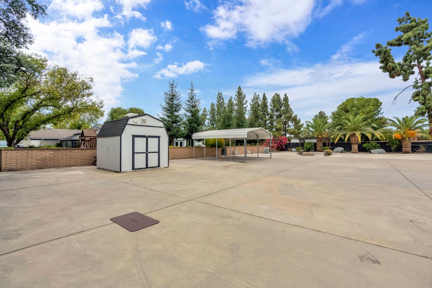 1162 S Fowler Ave, Fresno, CA 93727