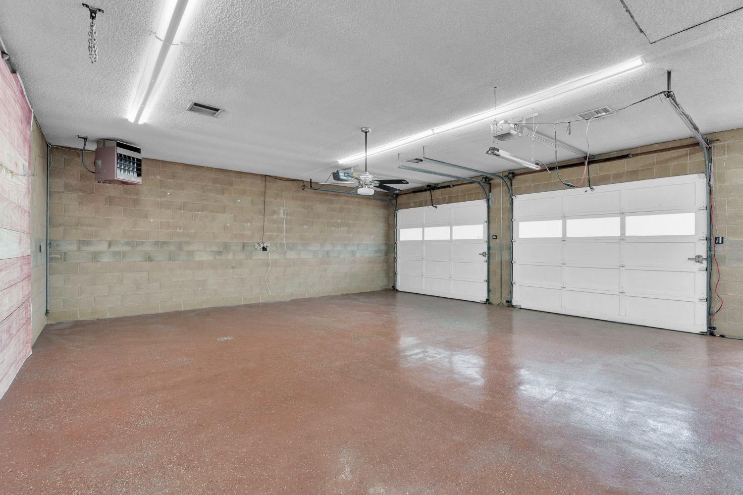 1162 S Fowler Ave, Fresno, CA 93727