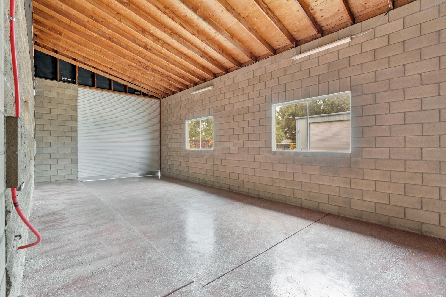 1162 S Fowler Ave, Fresno, CA 93727