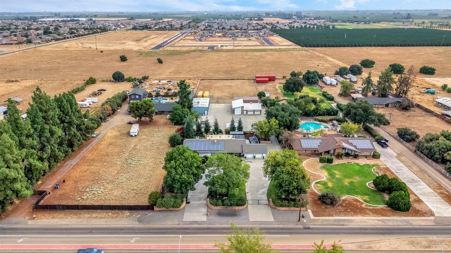1162 S Fowler Ave, Fresno, CA 93727