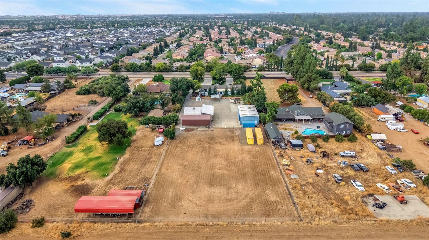 1162 S Fowler Ave, Fresno, CA 93727