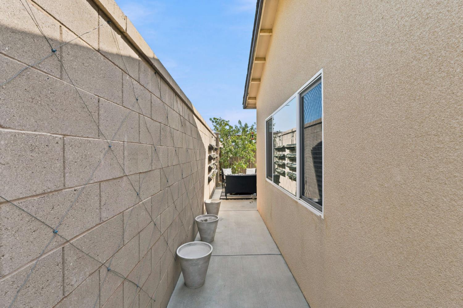 4035 San Gabriel, Clovis, CA 93619