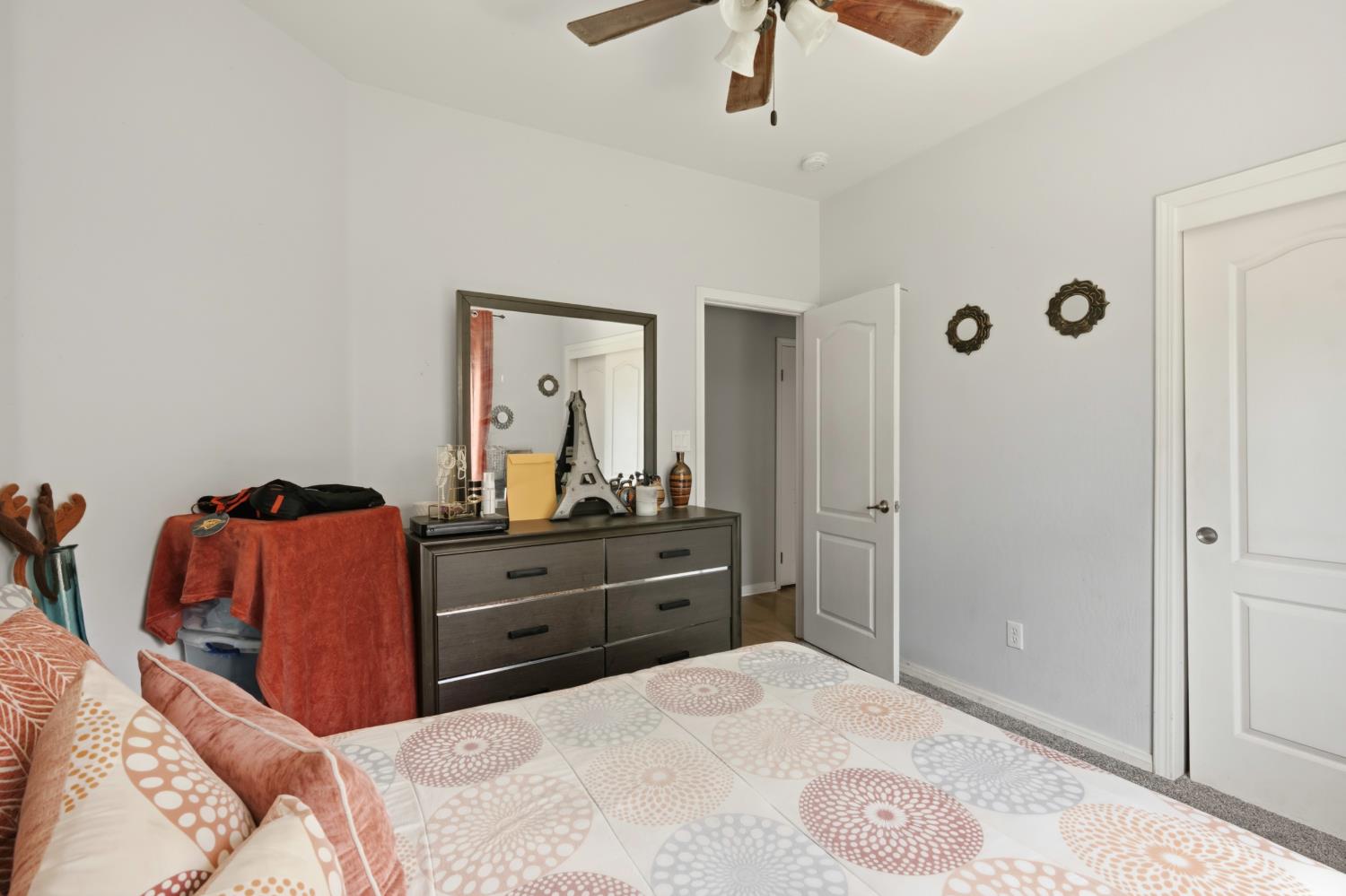 7202 Boulder Falls Ct, Bakersfield, CA 93312