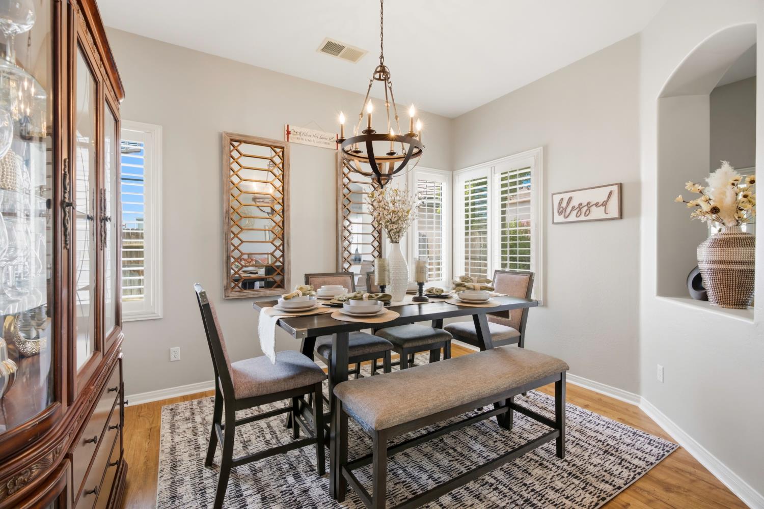 7202 Boulder Falls Ct, Bakersfield, CA 93312