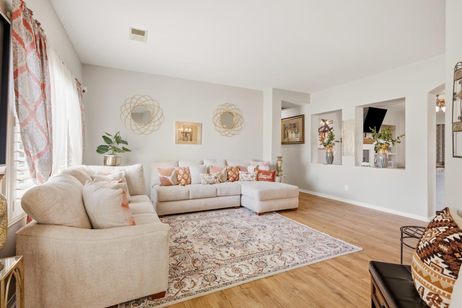 7202 Boulder Falls Ct, Bakersfield, CA 93312