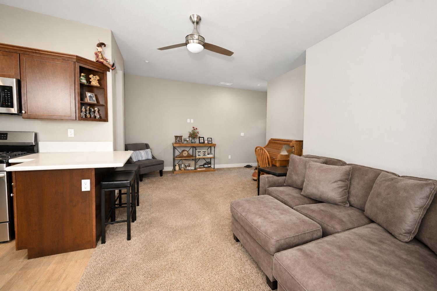 Open Photo