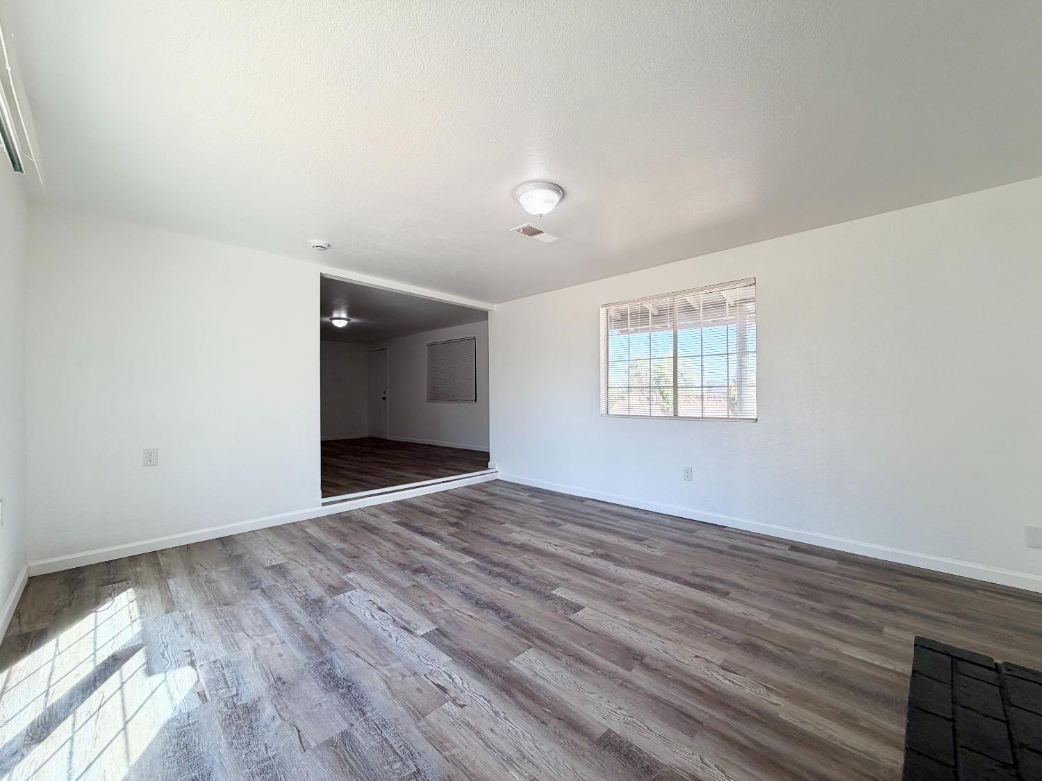 25706 Ellis St, Madera, CA 93638