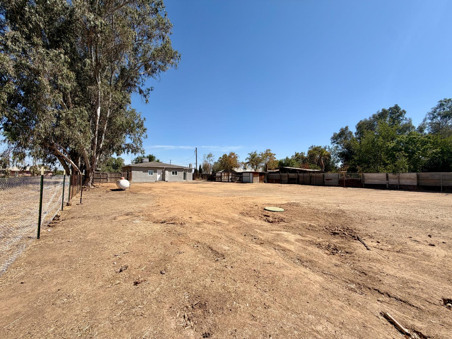 25706 Ellis St, Madera, CA 93638