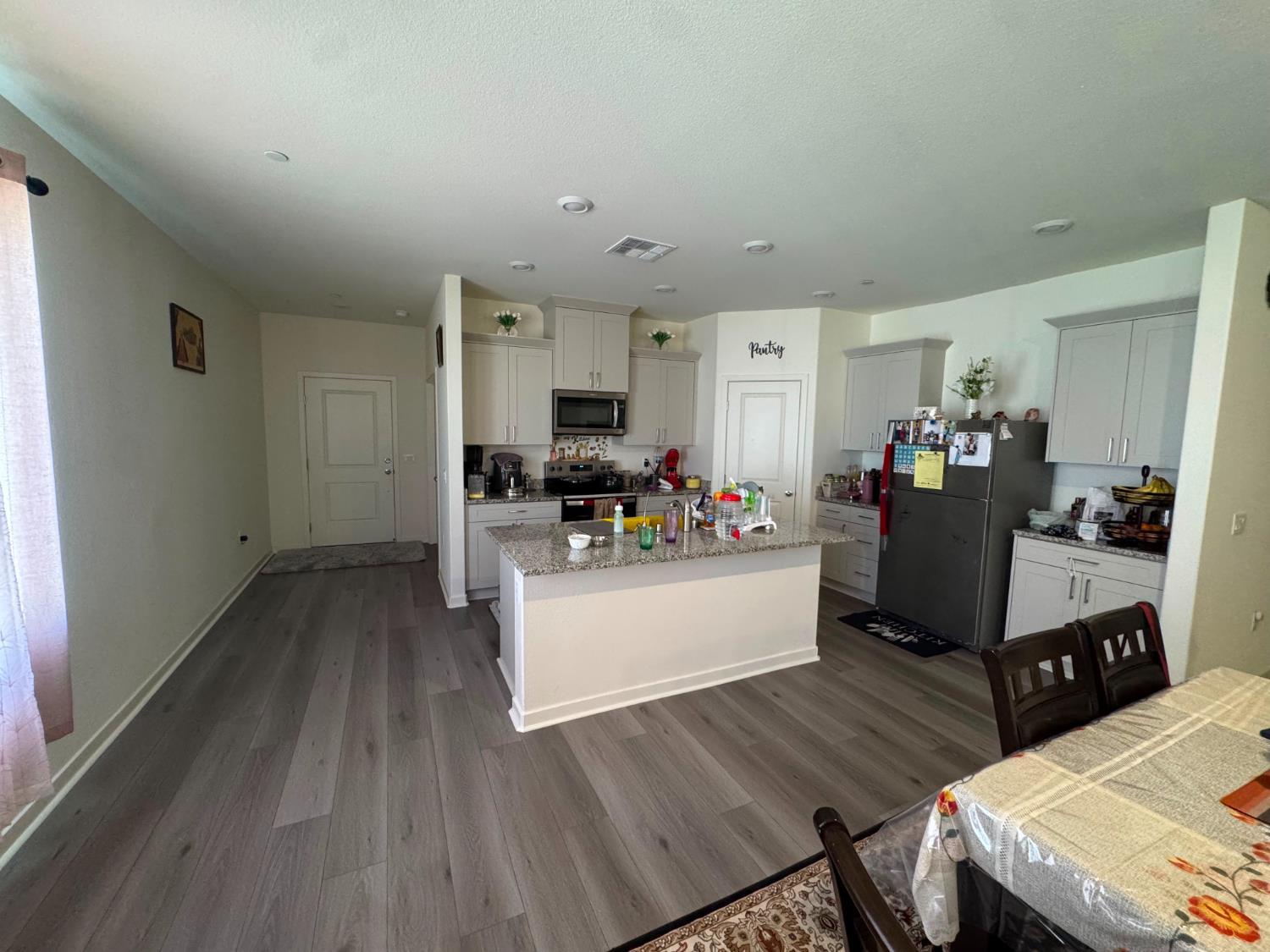 7817 Avocado, Bakersfield, CA 93313