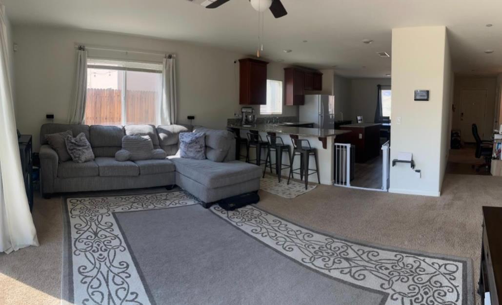 812 Reisling, Coalinga, CA 93210