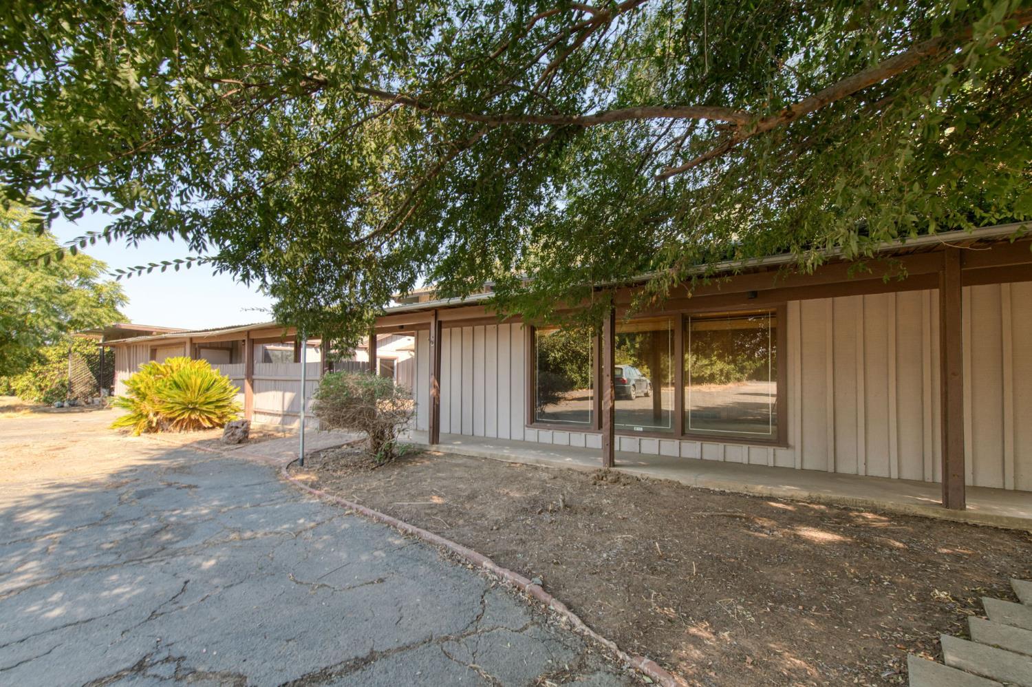 45625 Road 128, Orange Cove, CA 93646