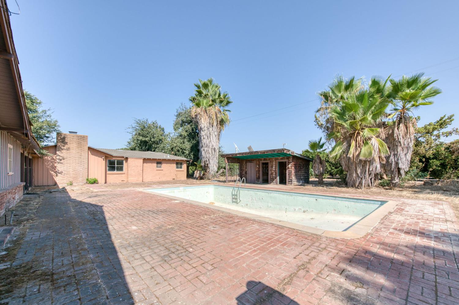 45625 Road 128, Orange Cove, CA 93646