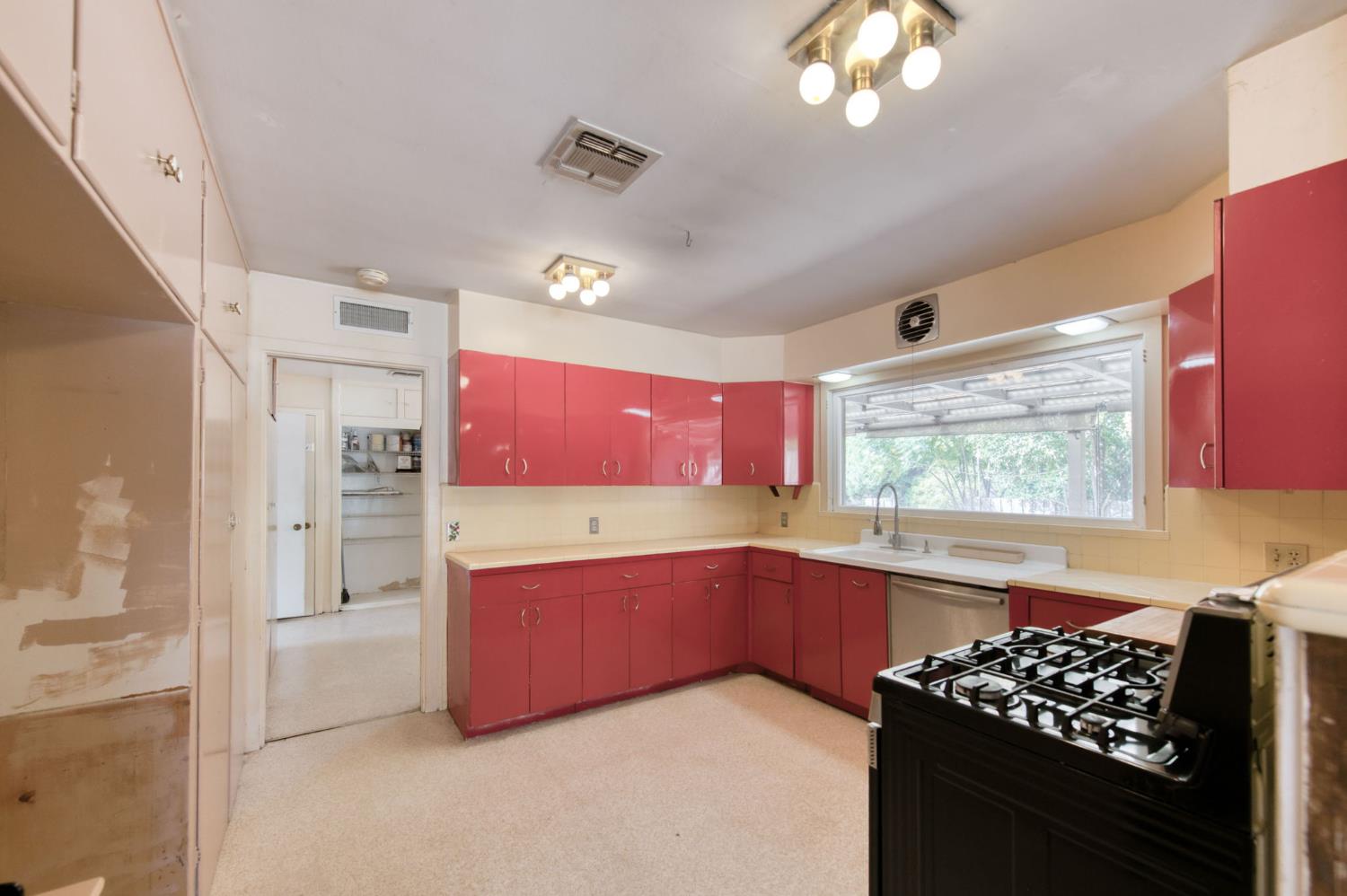 45625 Road 128, Orange Cove, CA 93646