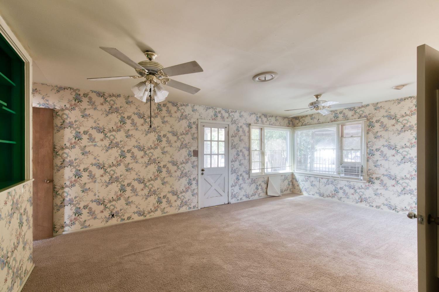 45625 Road 128, Orange Cove, CA 93646