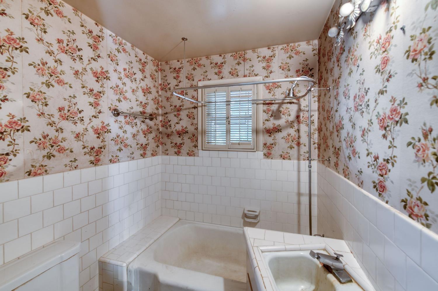 45625 Road 128, Orange Cove, CA 93646