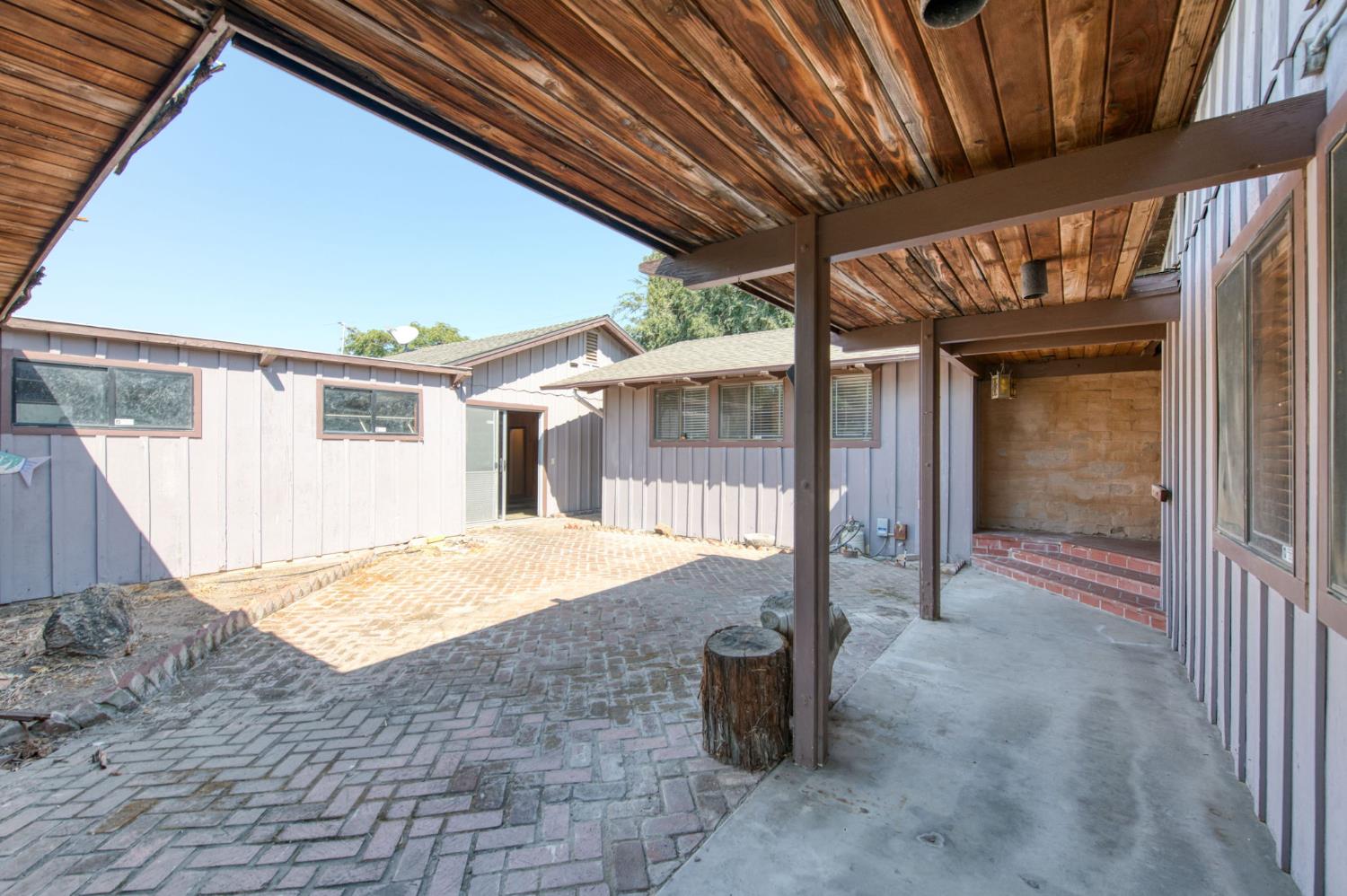 45625 Road 128, Orange Cove, CA 93646