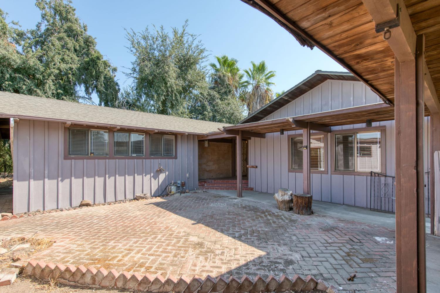 45625 Road 128, Orange Cove, CA 93646
