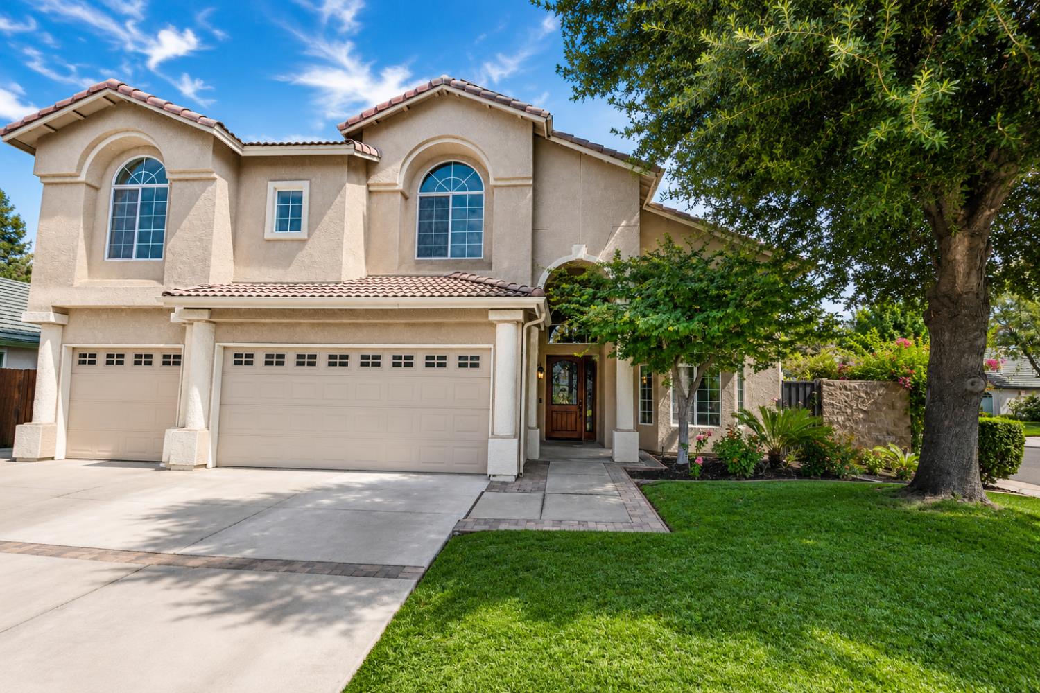 1650 E Emerald Ave, Fresno, CA 93720