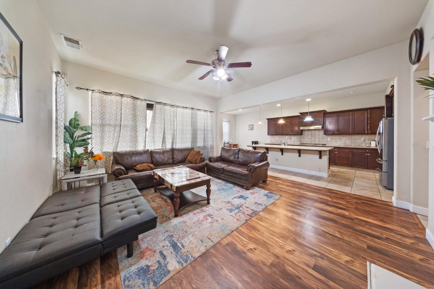 6348 W Portals Ave, Fresno, CA 93723