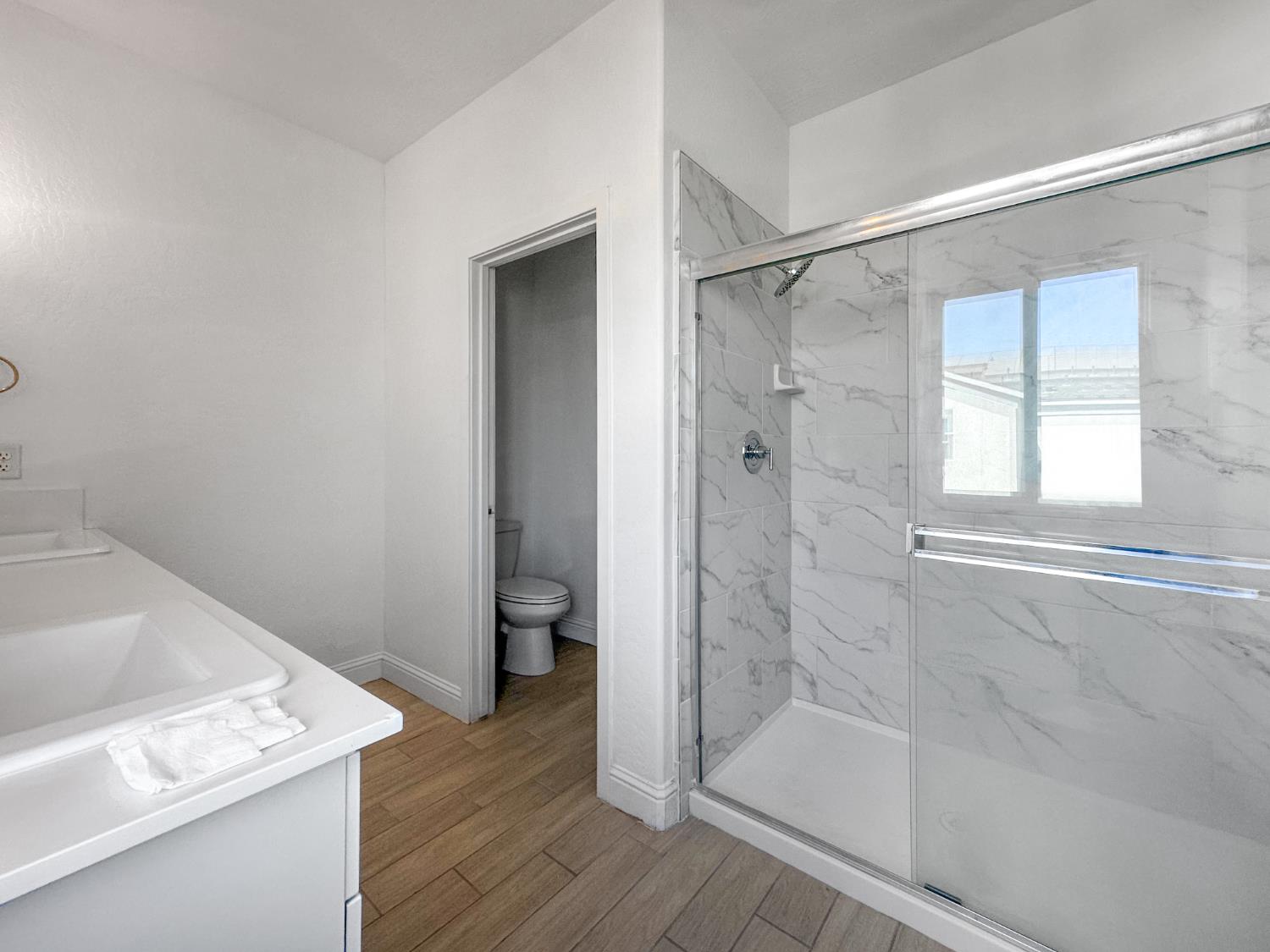 7124 W Poe Ave, Fresno, CA 93723