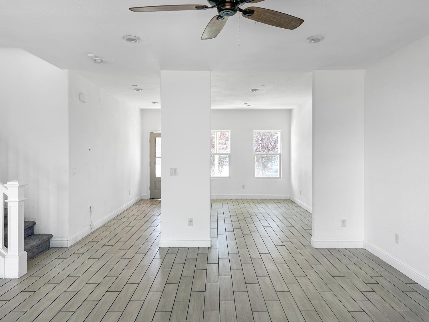 7124 W Poe Ave, Fresno, CA 93723