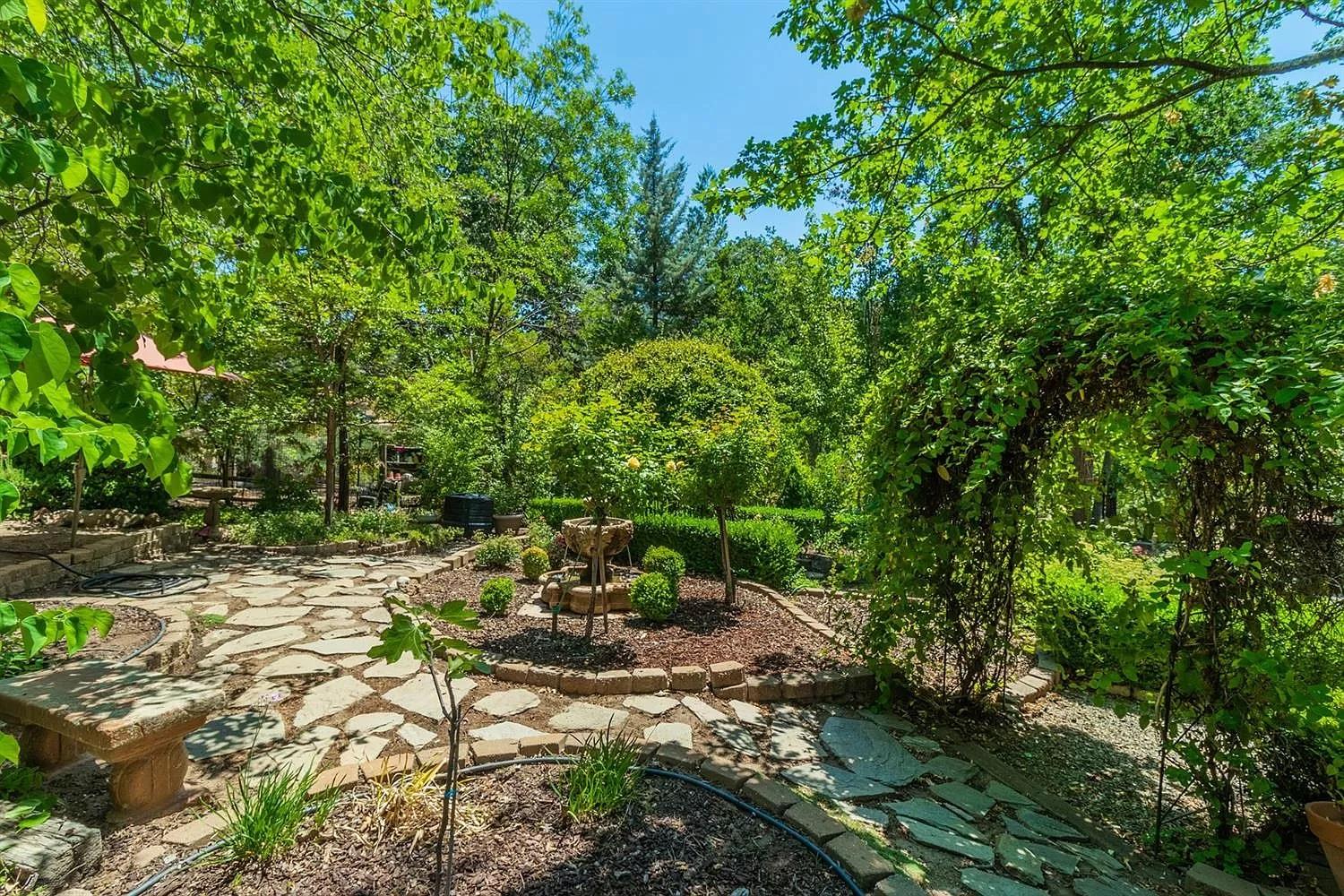 36522 Mudge Ranch Rd, Coarsegold, CA 93614