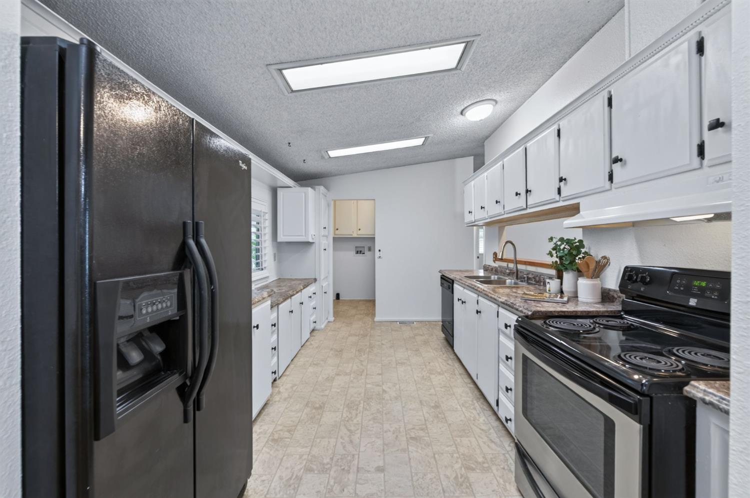 8701 Highway 41 #SP 29, Fresno, CA 93720