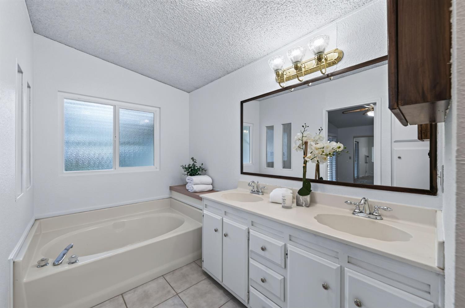 8701 Highway 41 #SP 29, Fresno, CA 93720