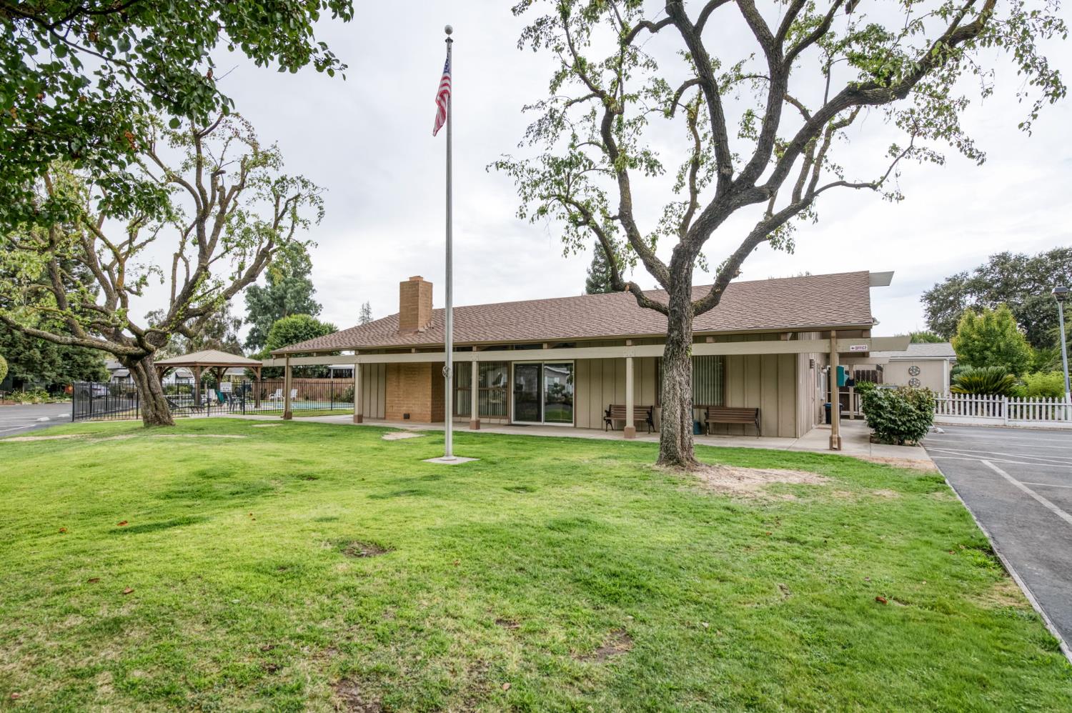 8701 Highway 41 #SP 29, Fresno, CA 93720