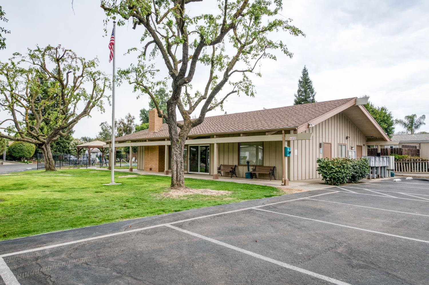 8701 Highway 41 #SP 29, Fresno, CA 93720