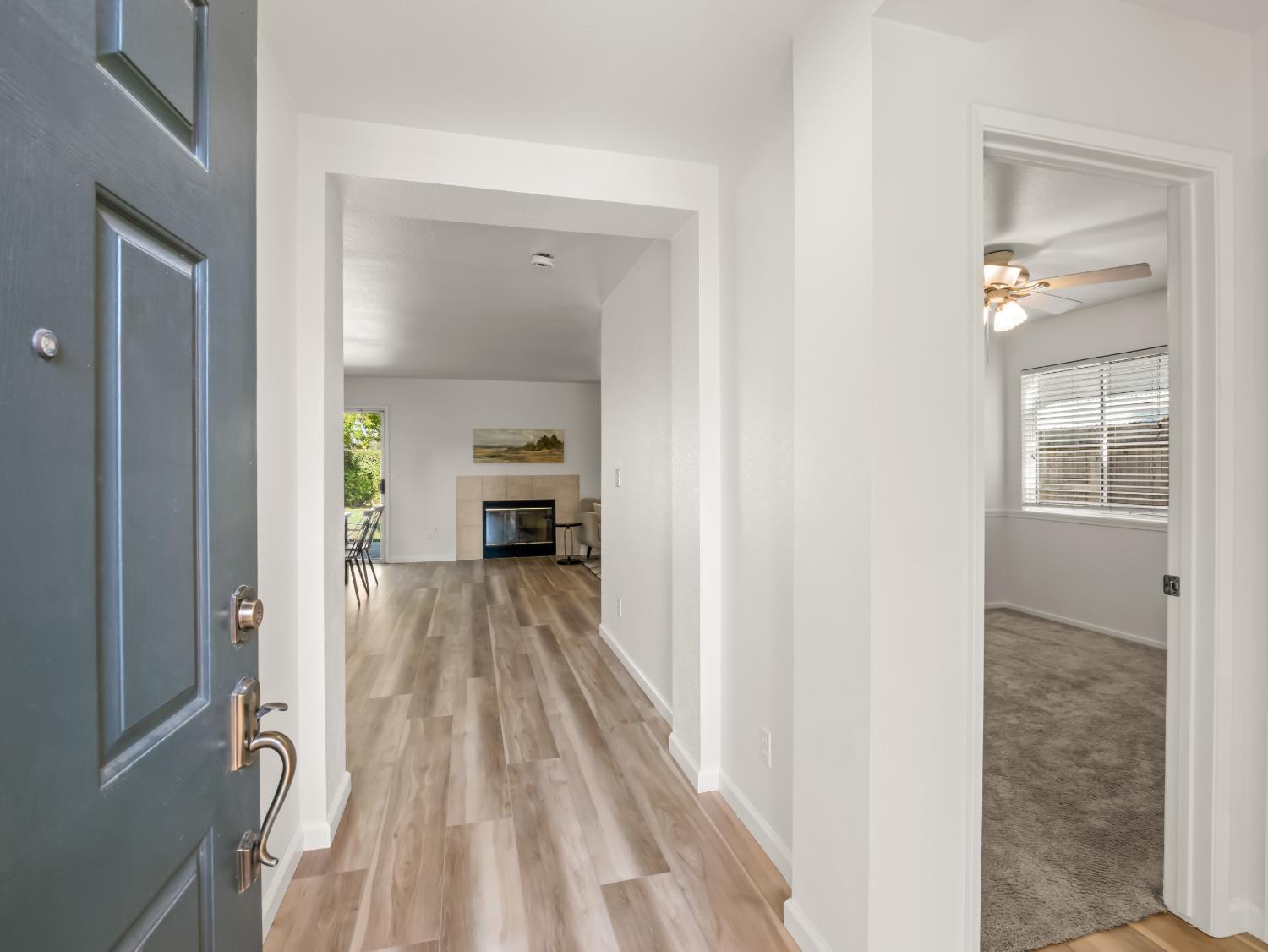3515 Megan Ave, Clovis, CA 93611