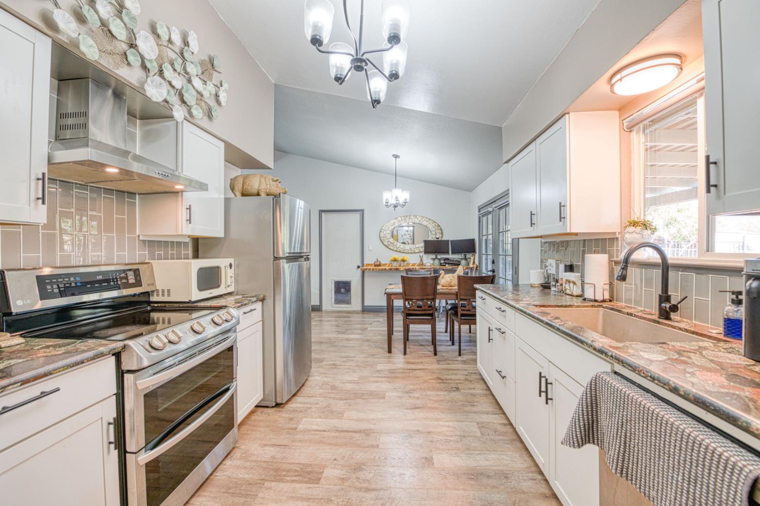 28960 Yosemite springs Pkwy, Coarsegold, CA 93614