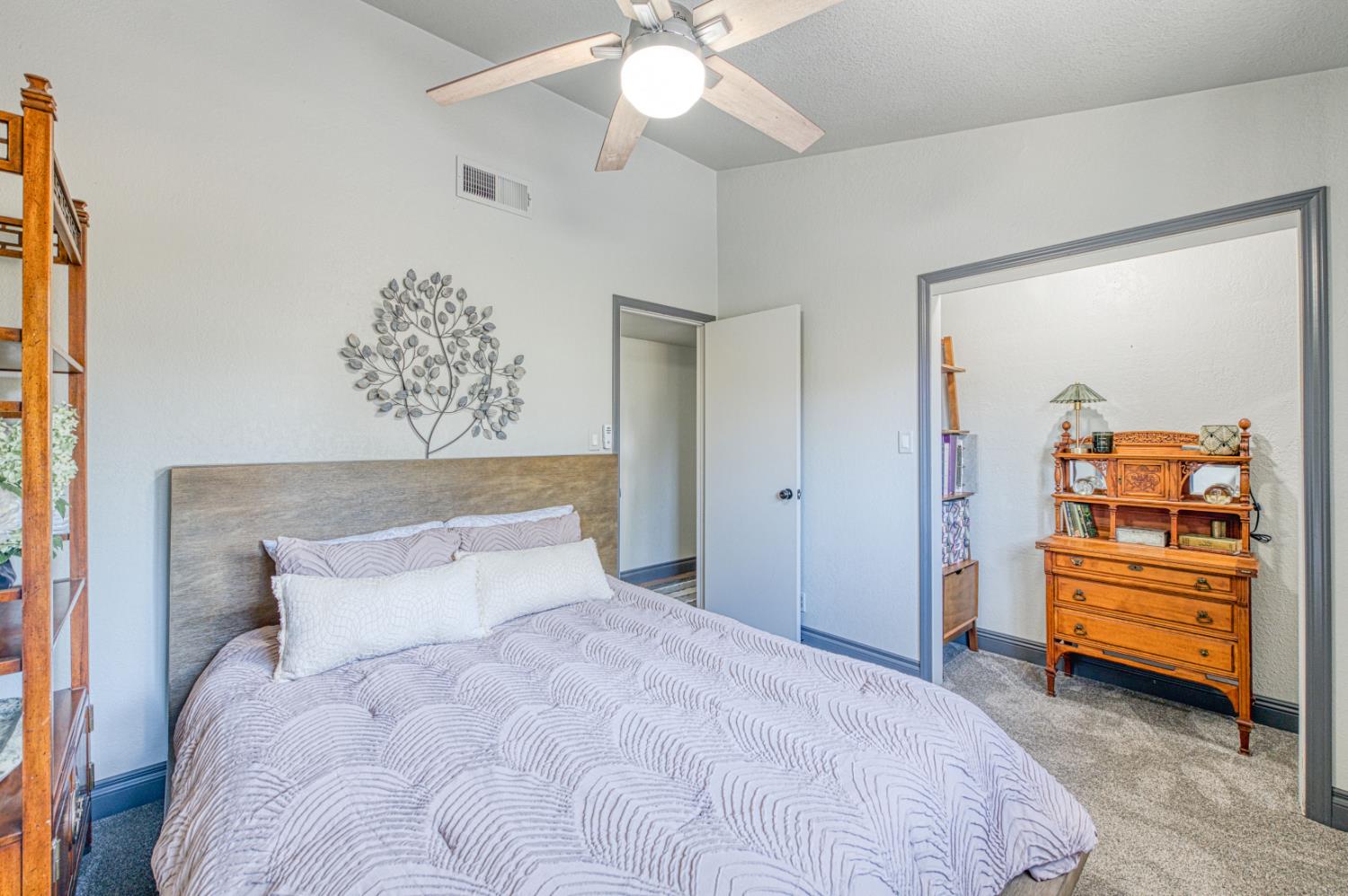 28960 Yosemite springs Pkwy, Coarsegold, CA 93614