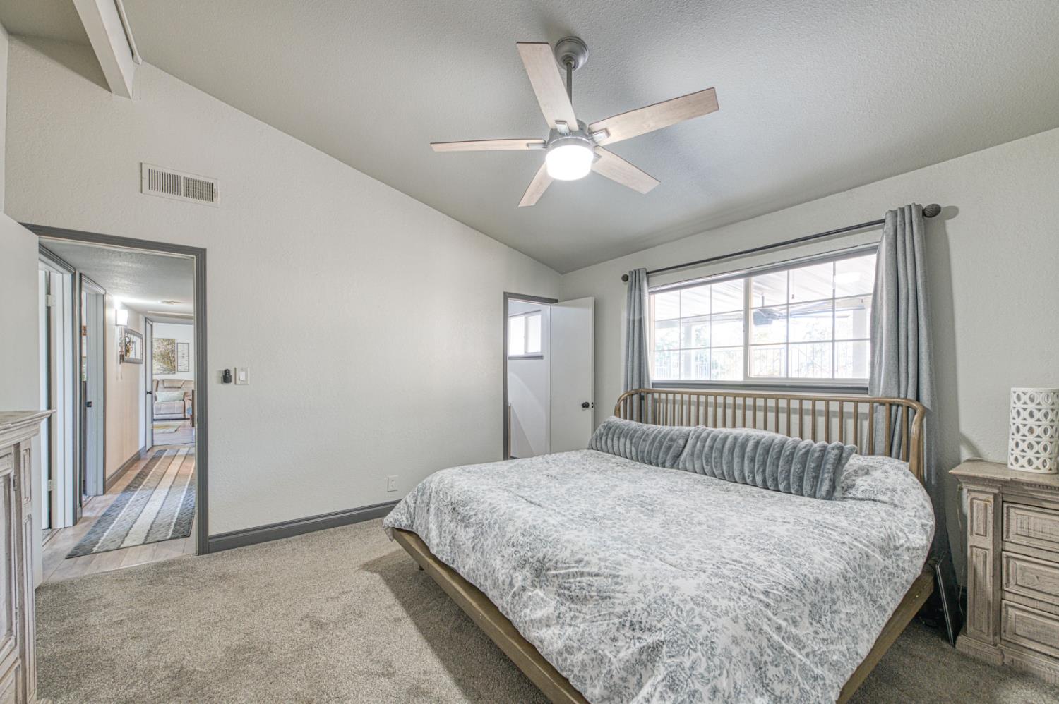 28960 Yosemite springs Pkwy, Coarsegold, CA 93614