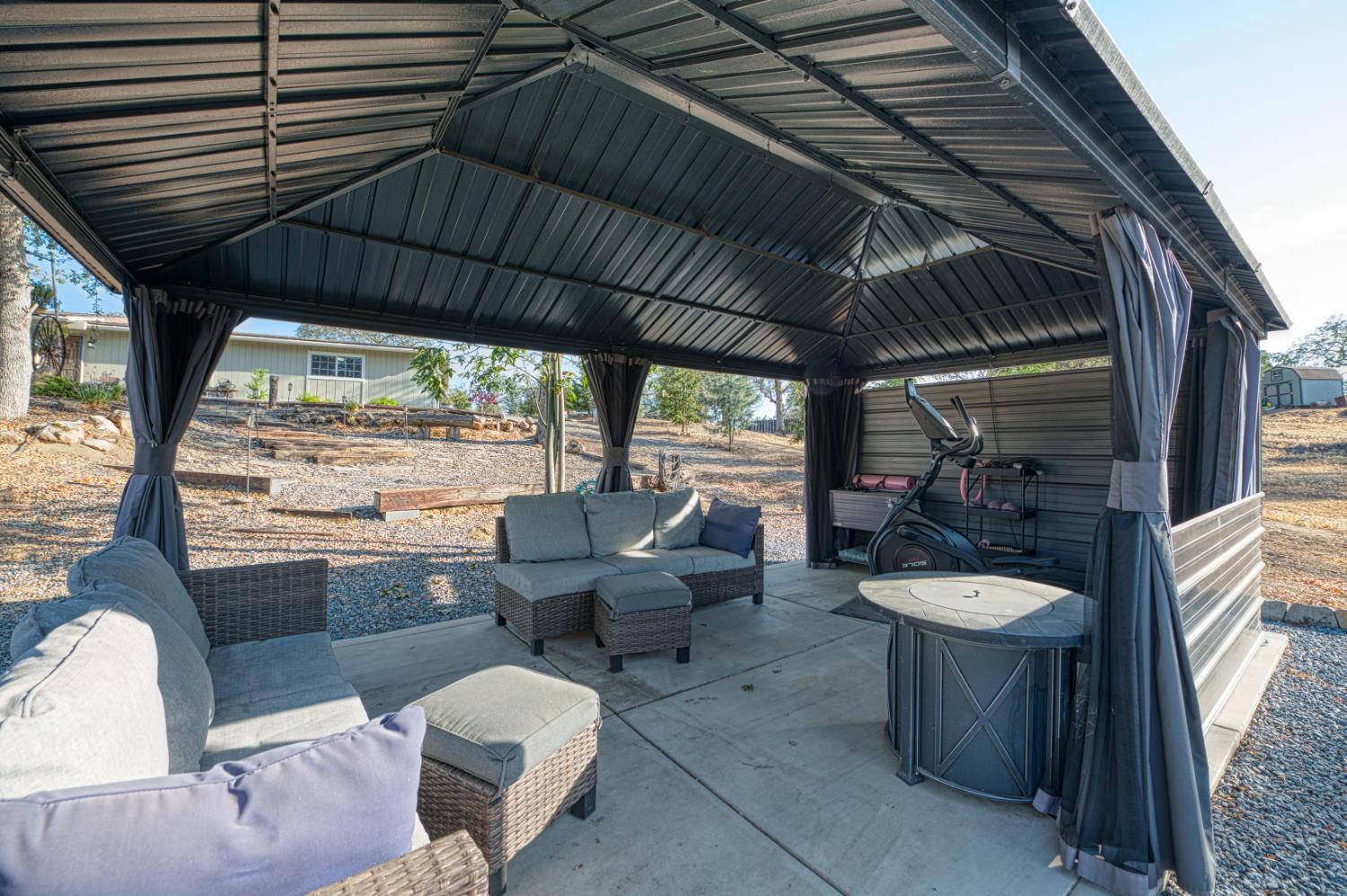 28960 Yosemite springs Pkwy, Coarsegold, CA 93614