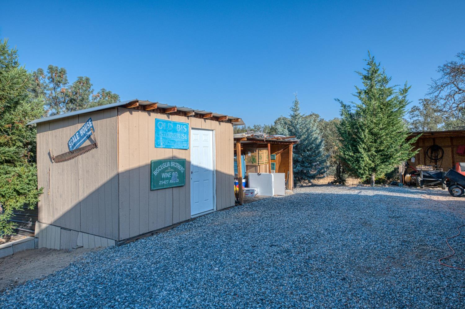 28960 Yosemite springs Pkwy, Coarsegold, CA 93614