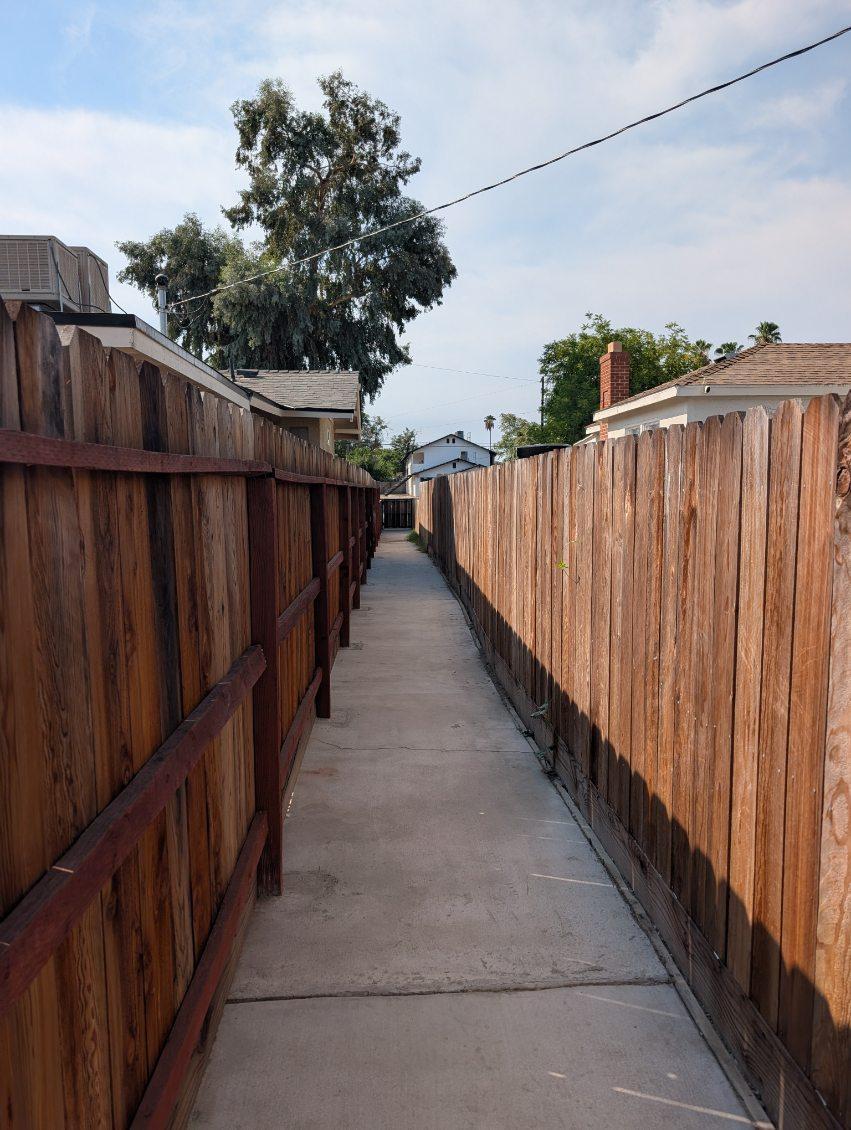 1135 E Fedora Ave, Fresno, CA 93704