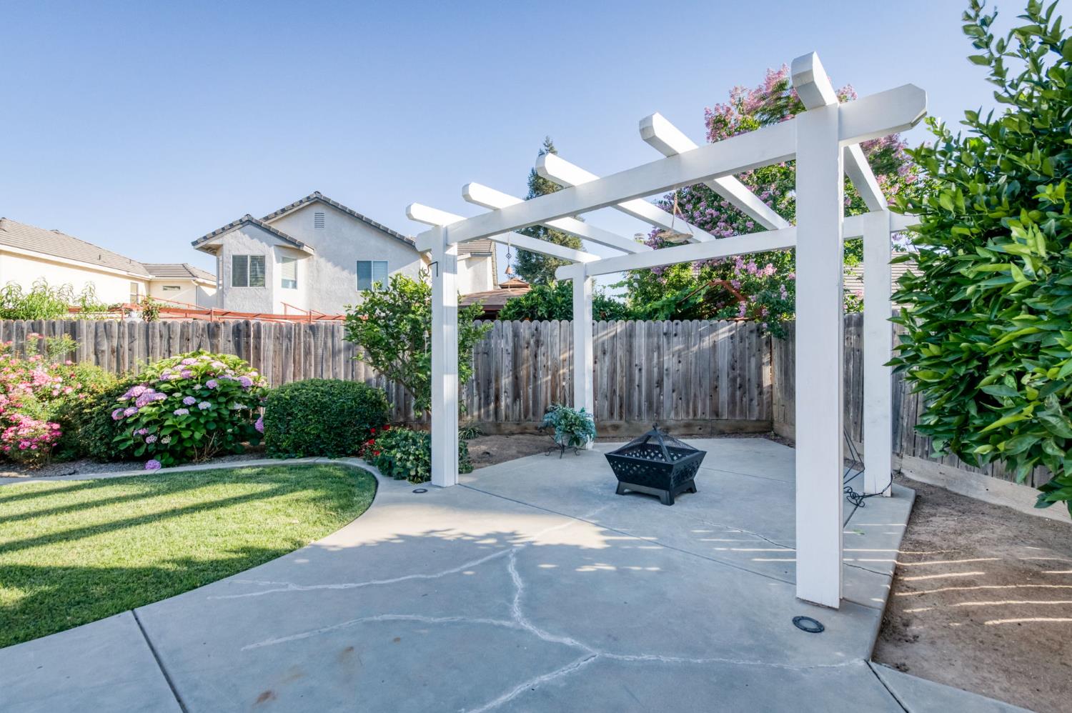 2839 E Brandywine Ln, Fresno, CA 93720
