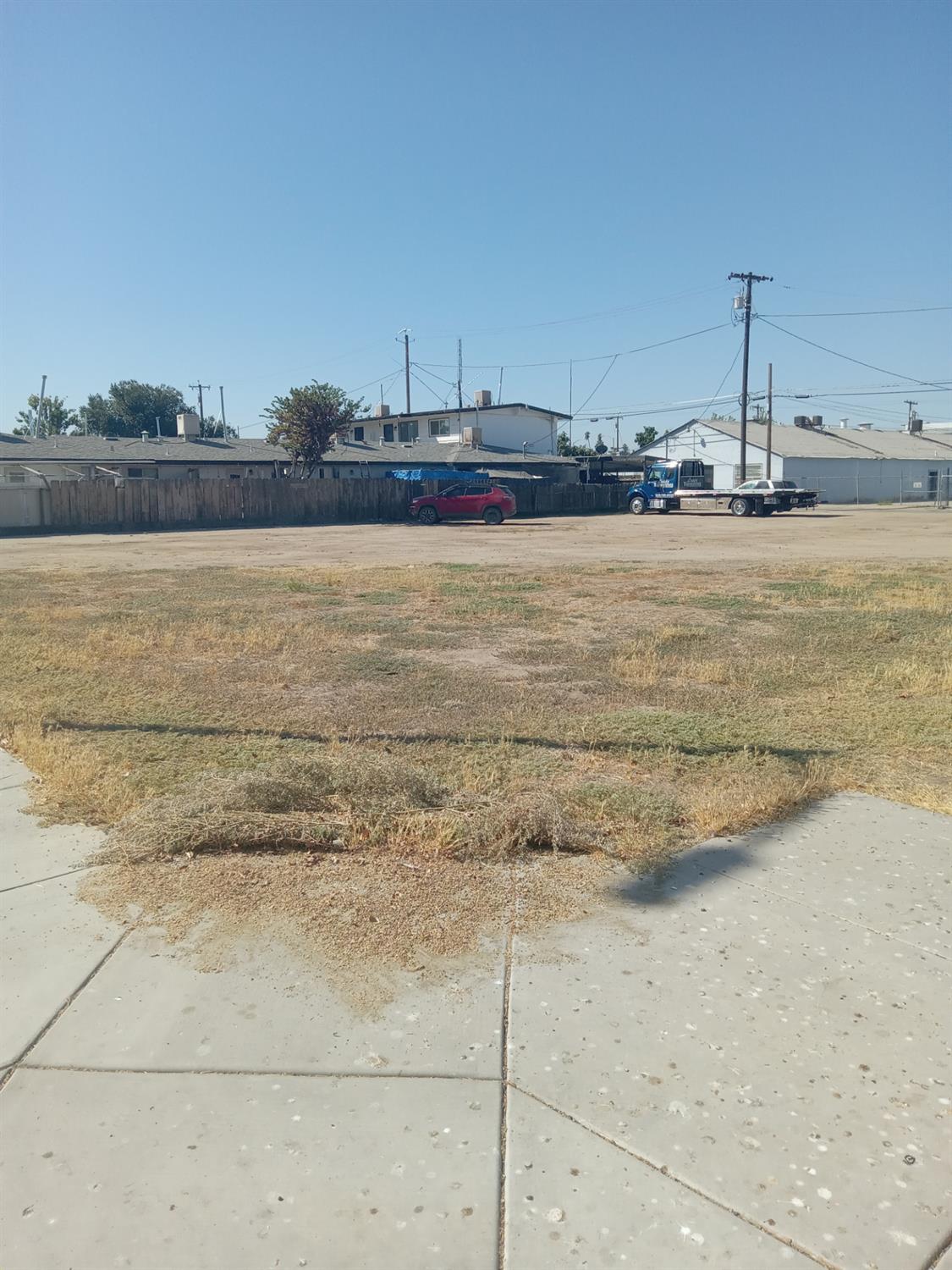 320 N D, Madera, CA 93638